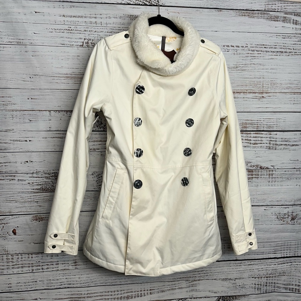 Burton White Collection  Ski Jacket DryRide Cream color size 7